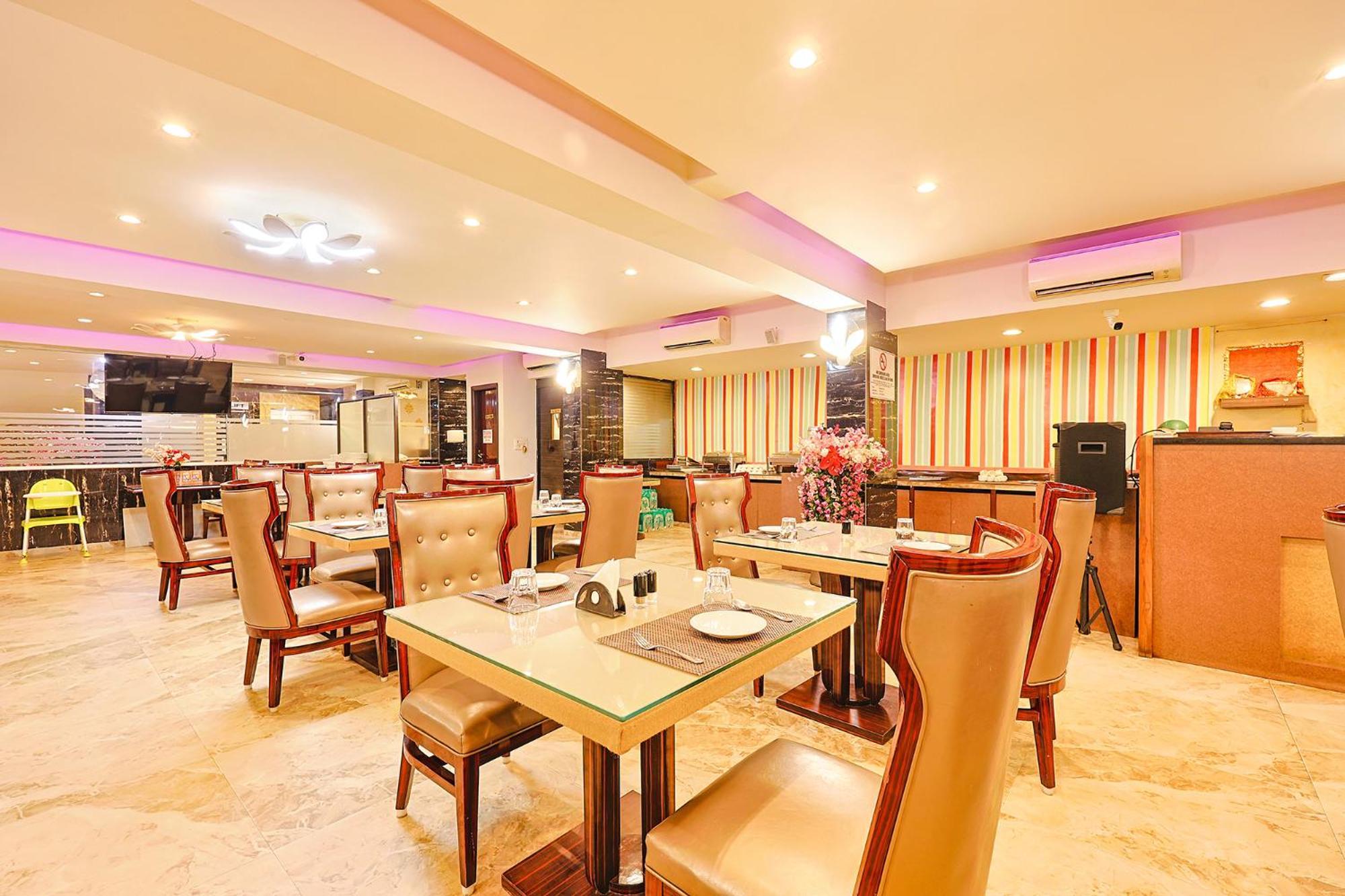 Fabhotel Prime Sarala Crown With Pool - Nr Calangute Beach Bagian luar foto