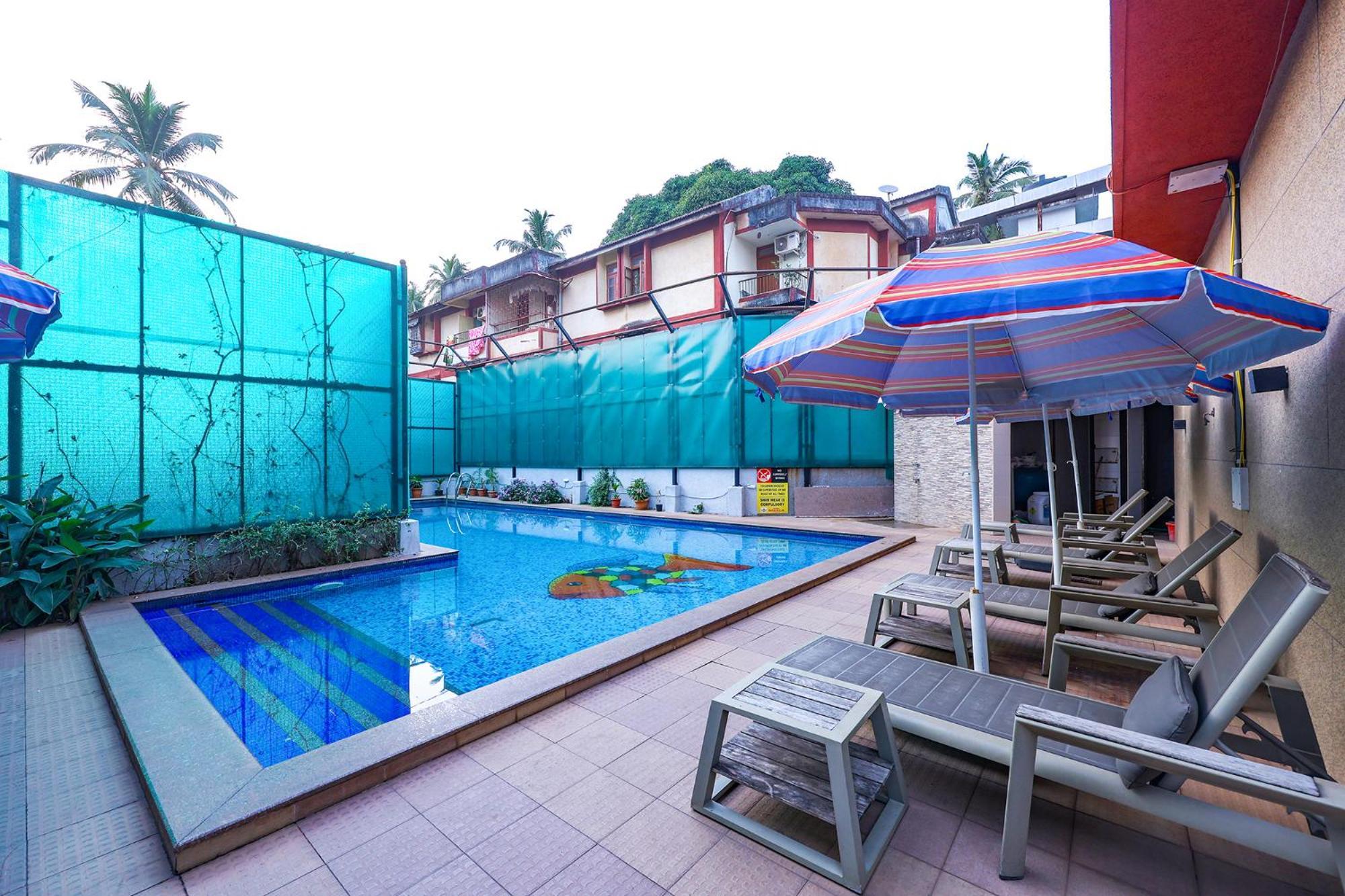 Fabhotel Prime Sarala Crown With Pool - Nr Calangute Beach Bagian luar foto