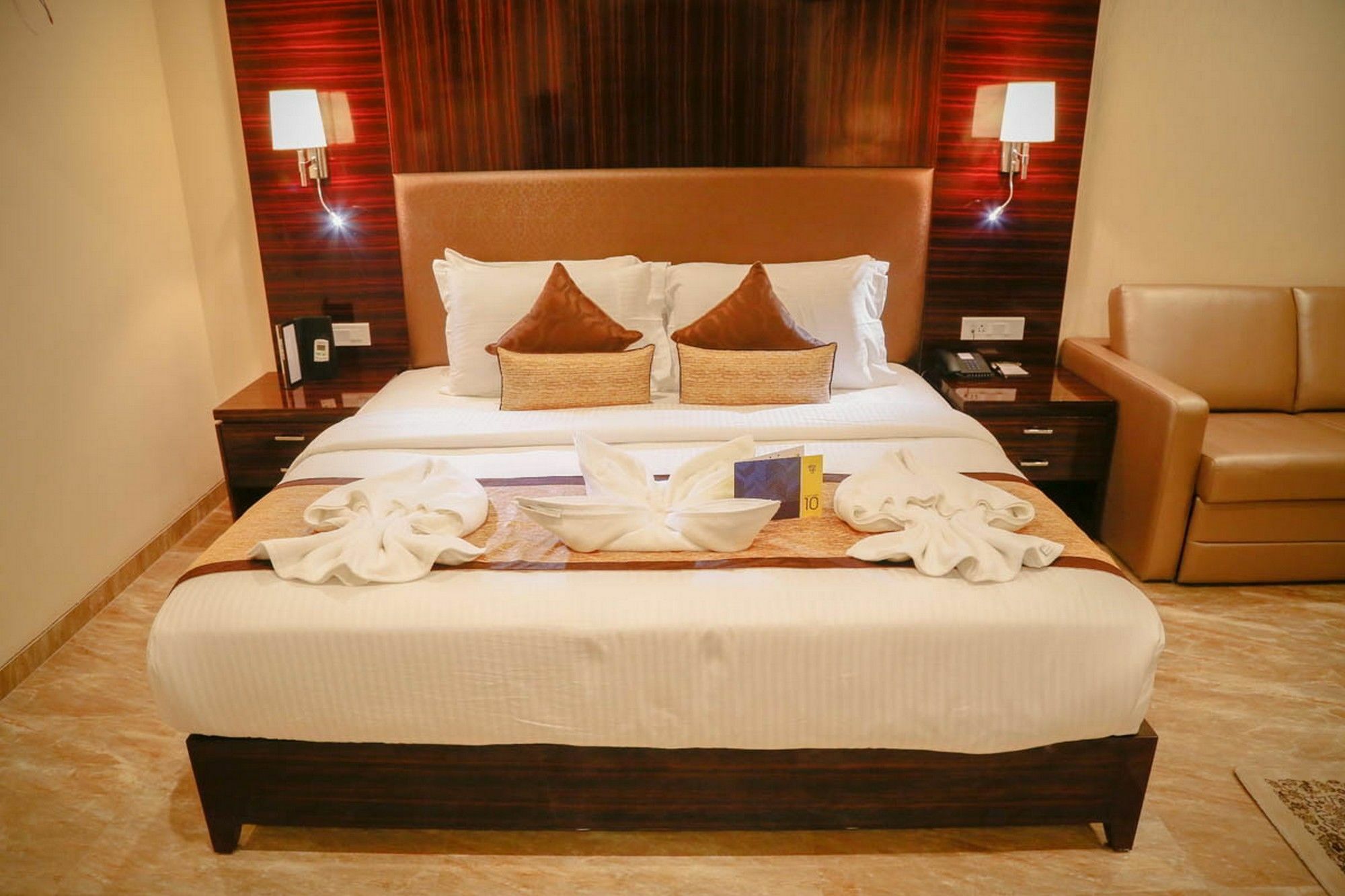 Fabhotel Prime Sarala Crown With Pool - Nr Calangute Beach Bagian luar foto